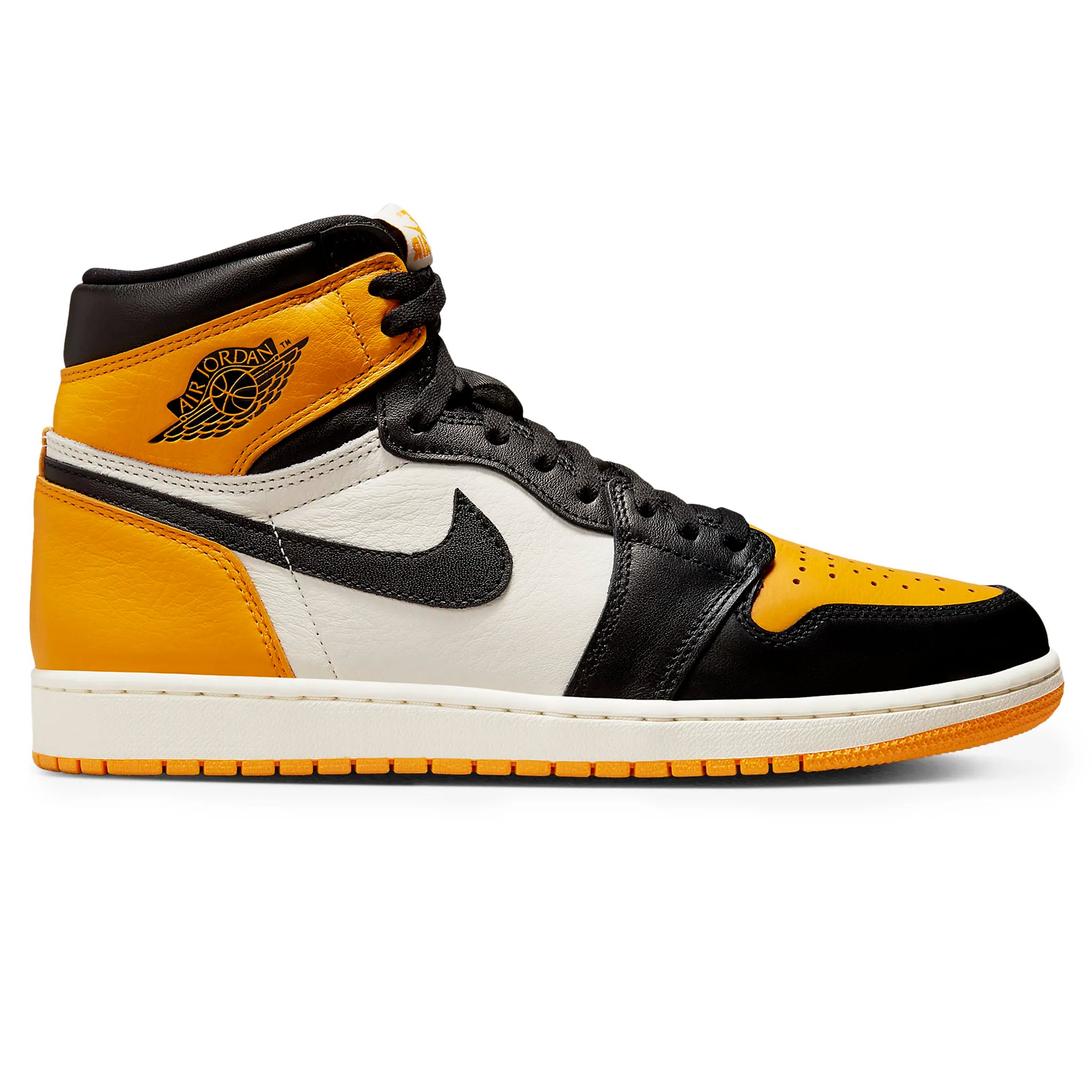 Side view of Air Jordan 1 Retro High OG Yellow Toe Taxi 555088-711